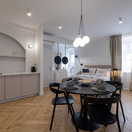 Palace Luxury Suites Σπλιτ Εξωτερικό φωτογραφία