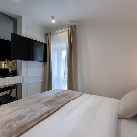 Palace Luxury Suites Σπλιτ Εξωτερικό φωτογραφία