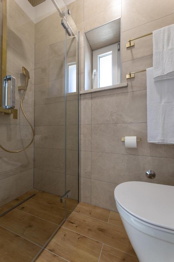 Palace Luxury Suites Σπλιτ Εξωτερικό φωτογραφία