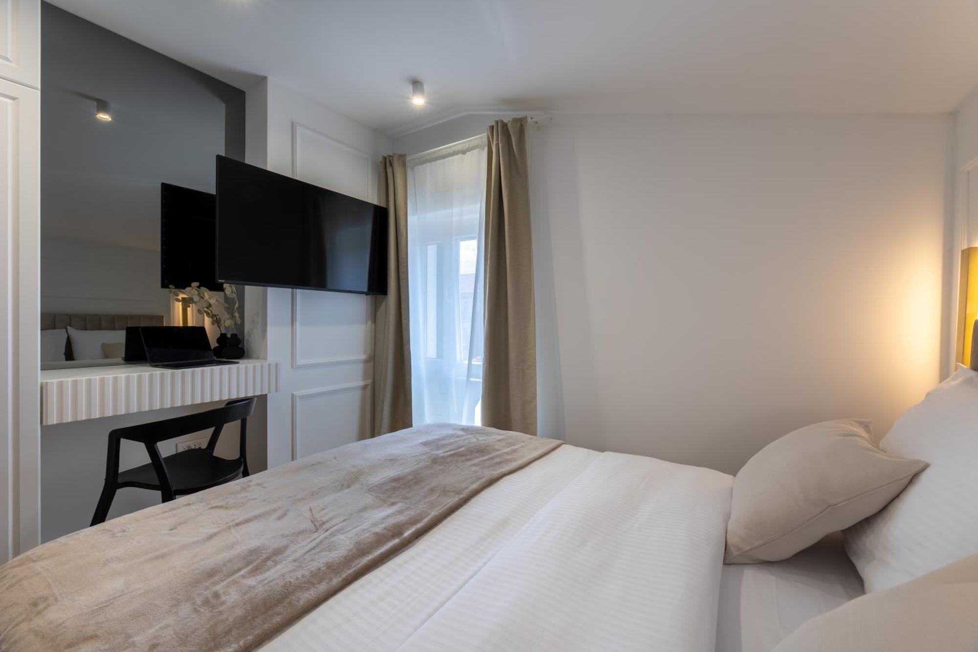 Palace Luxury Suites Σπλιτ Εξωτερικό φωτογραφία
